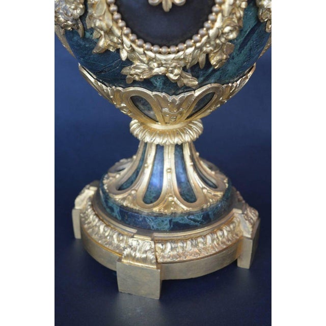 Bronze Pair of French Late 19th Century Bronze and Green Marble Urns For Sale - Image 8 of 8