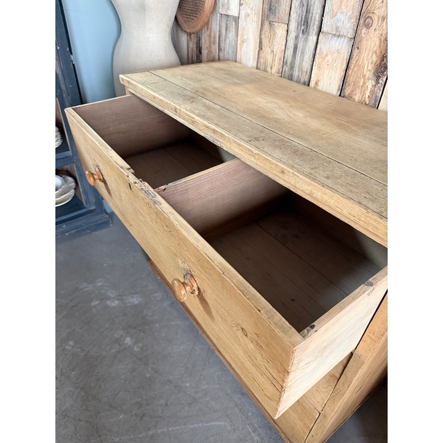 Large Antique English Chest of Drawers, 1890s For Sale - Image 3 of 14