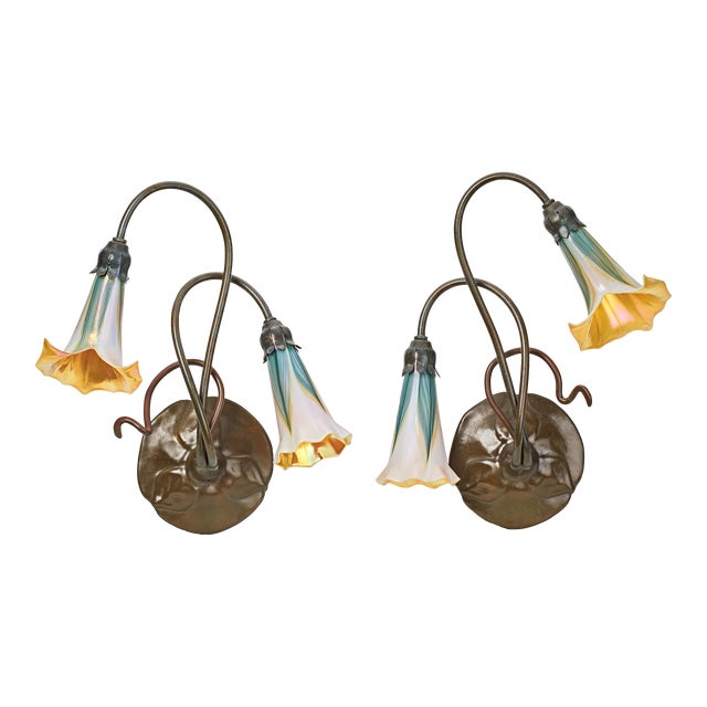 Mid 20th Century Signed Bronze Two Arm Tulip Wall Sconce With Pulled Feather Glass Shades, Tiffany Style For Sale