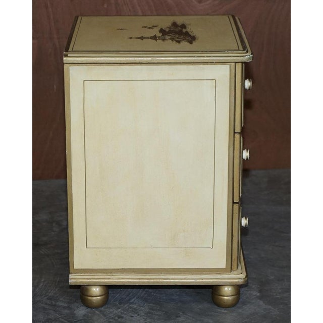Cream Vintage Chinese Cream & Gold Leaf Painted Bedside Table, Set of 2 For Sale - Image 8 of 18