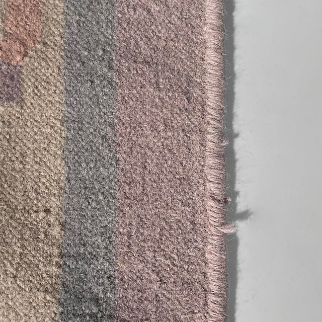 Italian Modern Short-Pile Rug with Geometric Pattern, 1980s For Sale - Image 9 of 15