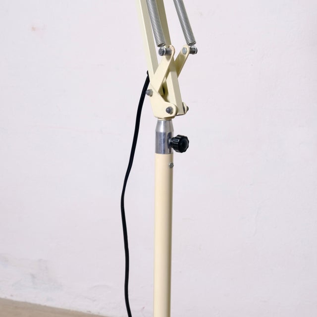 Italian Medical Lamp on Wheels, 1960s For Sale - Image 6 of 16