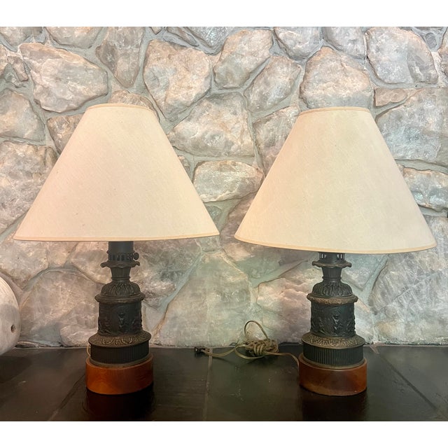 19th Century Bronze Gagneau d'Enghien 25, Paris Oil Lamps - a Pair Converted to Electricity For Sale - Image 10 of 18