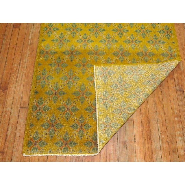 Vintage Yellow Anatolian Rug For Sale In New York - Image 6 of 18