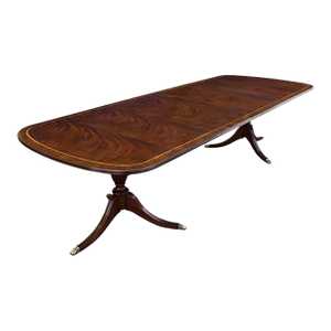 Henkel Harris Model #2207a Flame Mahogany Dining Room Table