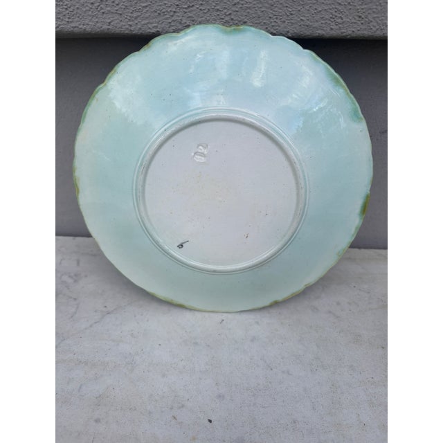 Orchies French Majolica Daisy Plate Orchies, Circa 1890 For Sale - Image 4 of 5