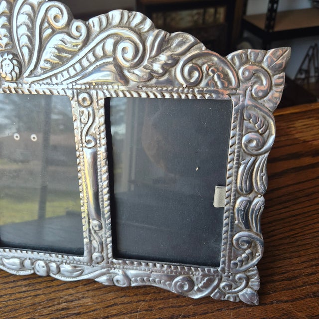 Folk Art 1990s Handcrafted Mexian Pewter Triple Triptych Photo Picture Frame Folk Art 15.5 X 10 For Sale - Image 3 of 17