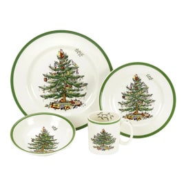 Example of Spode Holiday Tableware