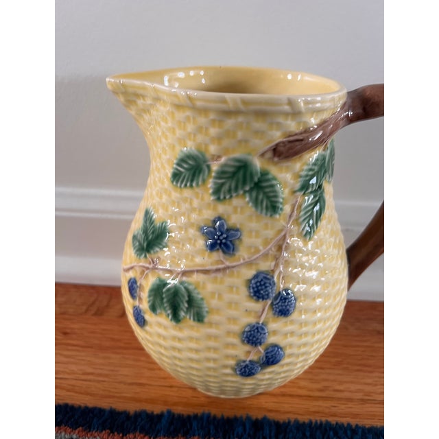 Late 20th Century Vintage Tiffany & Co. Blackberry Majolica Pitcher & Tray Set - Portugal Basketweave For Sale - Image 5 of 12
