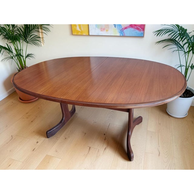 1960s Mid-Century Fresco Extending Dining Table in Teak by Victor Wilkins for G-Plan, 1960s For Sale - Image 5 of 18