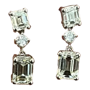 1.72 Ct Emerald Cut Diamond Earrings - 2 Pieces