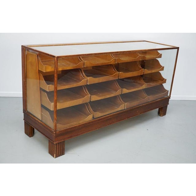 English Beech and Glass Shop Counter Cabinet, 1920s For Sale - Image 13 of 18