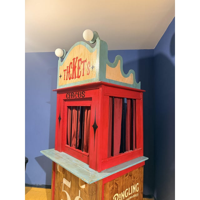 Mid-Century Modern Barnum Circus Ticket Counter, 1960s For Sale - Image 3 of 12