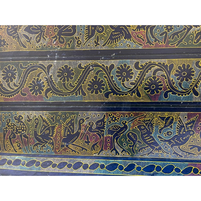 Workaday Handmade Folk Art Burmese Myanmar Lacquerware Kun-It Sgraffito Tray For Sale - Image 4 of 6