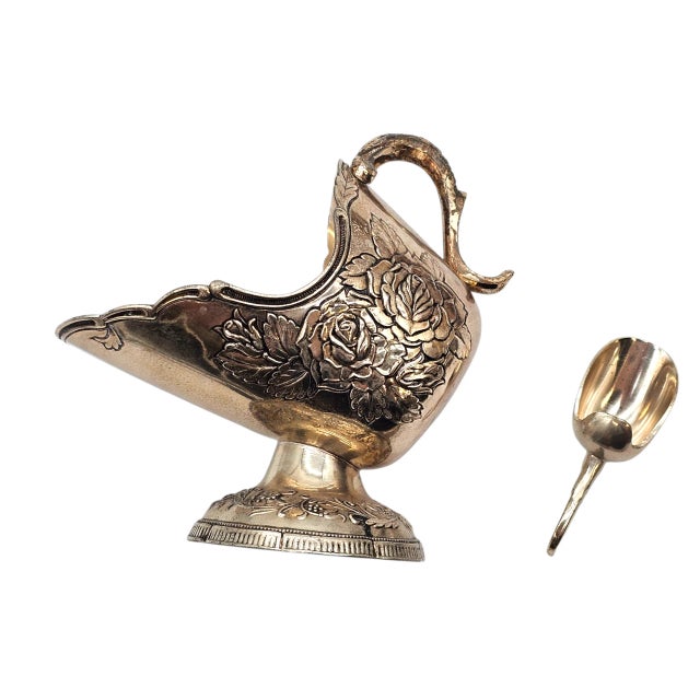 Victorian Vintage Silverplate Sugar Scuttle With Scoop, Embossed Rose, Ds Co, 6" For Sale - Image 3 of 10