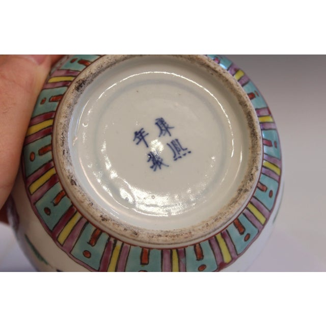 Green Pair of Antique Chinese Porcelain Ginger Jars Vases Covers, Kangxi Marks Matched For Sale - Image 8 of 12