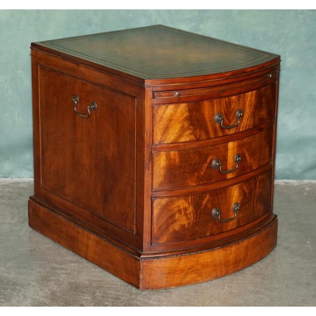 Hollywood Regency Regency Flamed Hardwood Bedside Chests of Drawers with Leather Tops, Set of 2 For Sale - Image 3 of 18