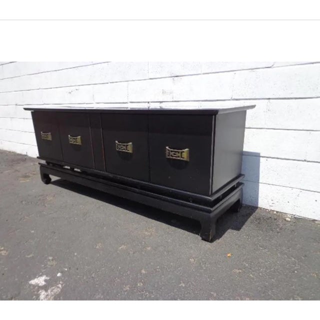 Asian 1960s Vintage Asian Cabinet Console For Sale - Image 3 of 7