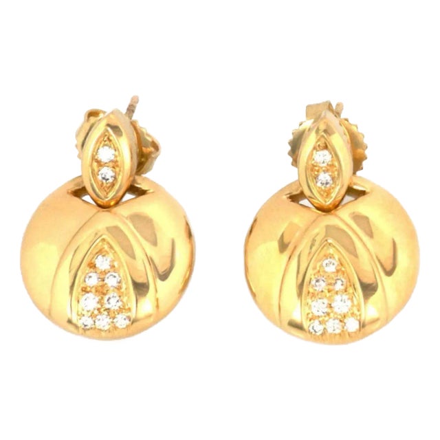 Movado Diamonds 18k Yellow Gold Dangle Earrings, 2 Pieces For Sale