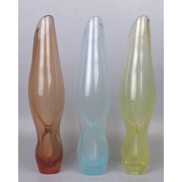 Modernist "Forato" Art Glass Vases by Jacqueline Terpins - Set of 3 For Sale - Image 4 of 11