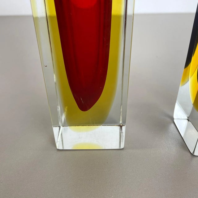 Italian Faceted Sommerso Vases in Murano Glass from Cenedese Vetri, 1970s, Set of 2 For Sale - Image 12 of 18