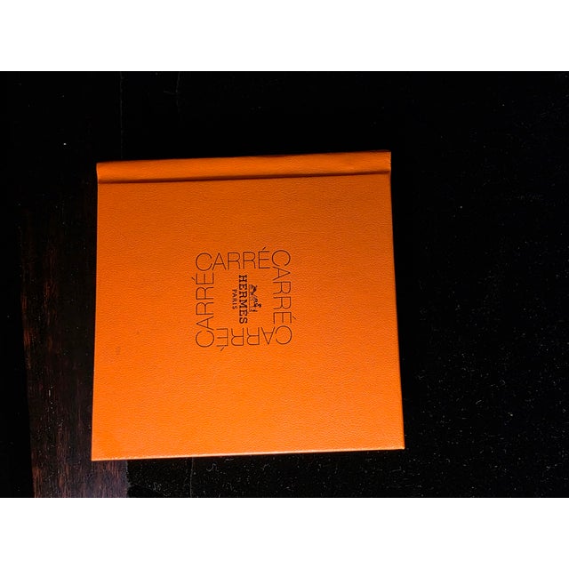 Hermes Pocketbook Size Instruction Manuel With Photos on How to Wear/Tie a Hermes Scarf For Sale In Palm Springs - Image 6 of 14