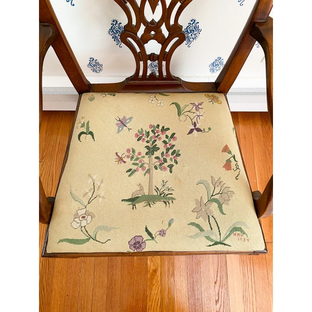 Antique Mid-1700s British Chippendale Mahogany Dining Chair With Arms For Sale - Image 10 of 18