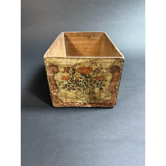 Small Painted Wooden Box, Puglia, Italy, 1700 For Sale - Image 11 of 16