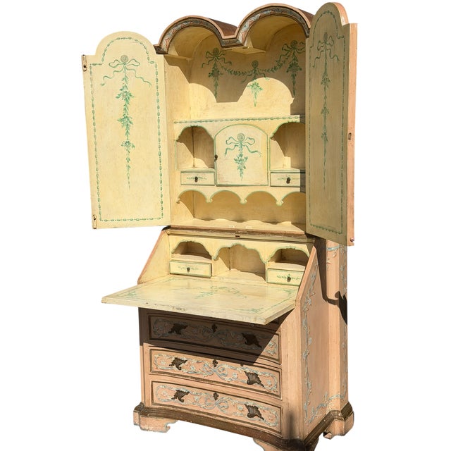 Mid 20th Century Italian Venetian Pink Chinoiserie Secretary Desk Cabinet For Sale - Image 5 of 6
