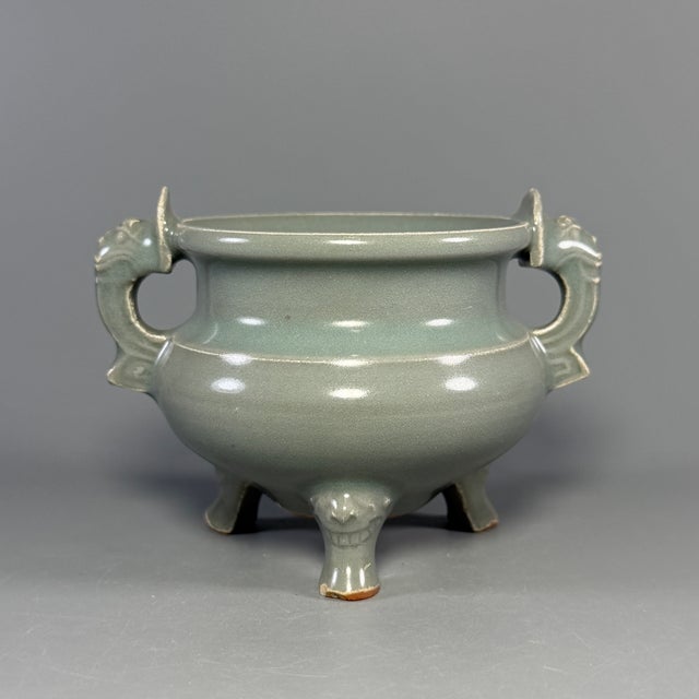 Vintage Chinese Longquan Celadon Porcelain Incense Burner | One of a Kind, Sculpted Dragon‑Shaped Handles For Sale - Image 4 of 6