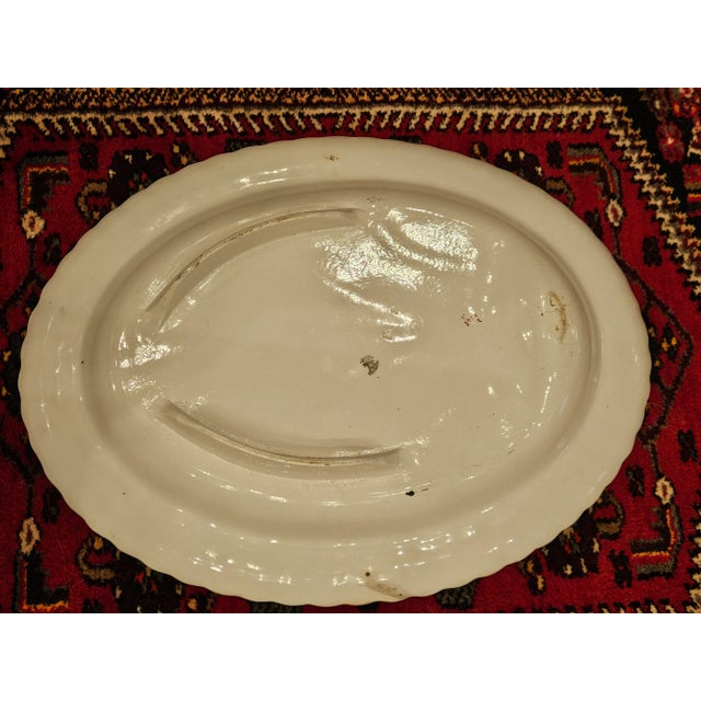 White Late 19th Century Antique Copeland Footed Meat Carving Platter With Gravy Depression For Sale - Image 8 of 11