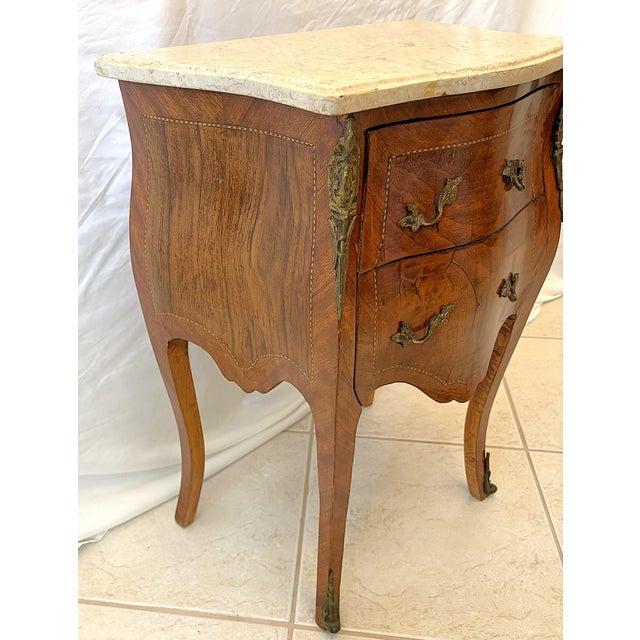 Vintage French Louis XVI Style Bombay Chest With Marble Top For Sale - Image 4 of 18
