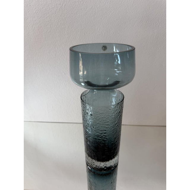 Model 1495 Smoke Blue Safari Vase by Tamara Aladin for Riihimäen Lasi, 1970s For Sale - Image 3 of 13