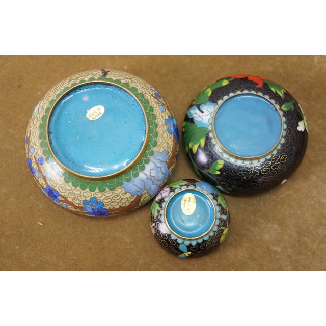 6 Chinese Brass Cloisonne Enameled Floral Vases Brush Bowls Ashtray Dishes For Sale - Image 11 of 17