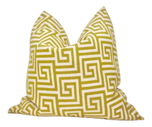 Bassett McNab Company 22" Square Boucle Pillow