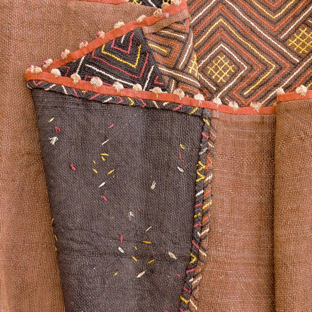 Early 20th Century Kuba Handwoven Embroidered Raffia Textile 132 x 23 Inch For Sale - Image 9 of 9