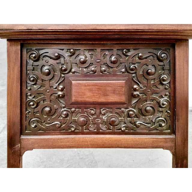 Late 19th Century Renaissance Revival Easel With Carved Lion’s Heads and Panels For Sale - Image 5 of 8