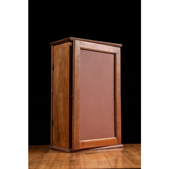 Early 20th Century Early 20th Century Diamond Dyes Point-of-Sale Countertop Cabinet For Sale - Image 5 of 13