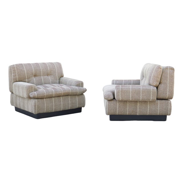 Vintage Lounge Chairs from Saporiti, 1970s, Set of 2 For Sale