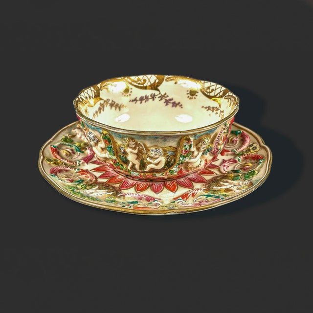 Ceramic Porcelain Cup and Saucer from Capodimonte, 19th Century, Set of 2 For Sale - Image 7 of 7