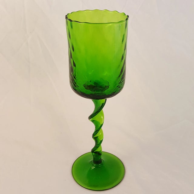Empoli Italian 1950s Empoli Green Optic Twisted Stem Vase For Sale - Image 4 of 4