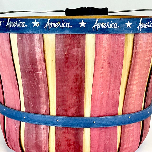 1980s 1980s America Arts & Crafts Patriotic Maple Slats Orchard Gathering Basket For Sale - Image 5 of 10