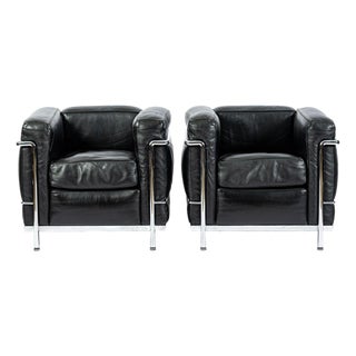 Pair of Cassina Lc2 Black Leather Petit Lounge Chairs by Le Corbusier For Sale