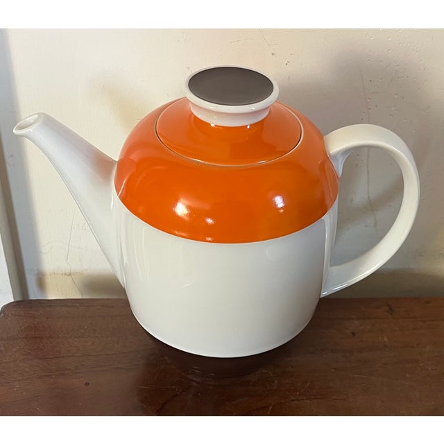 Eschenbach Bavaria Mid-Century Modern Porcelain Teapot or Coffee Pot With Brown and Orange Stripes For Sale - Image 4 of 16