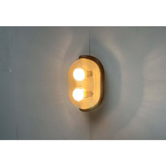 Metal Mid-Century Modern Italian Space Age Model Noce Wall Lamp by Achille Castiglioni for Flos, 1970s For Sale - Image 7 of 18