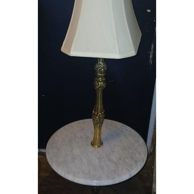 1970s Catco Hollywood Regency Brass & Italian Marble Table Combo Lamp – Acanthus Leaf For Sale - Image 12 of 14