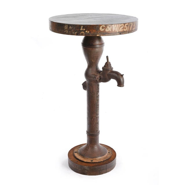 Bolster Fountain in Iron and Wood For Sale - Image 4 of 4