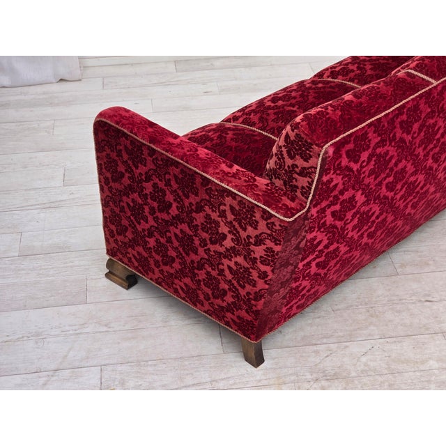 Danish Three-Seater Sofa in Furniture Velour and Oak Wood, 1950s For Sale - Image 17 of 18