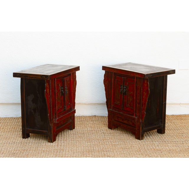 Pair of Red & Gilt Chinoiserie Small Cabinets For Sale - Image 4 of 13