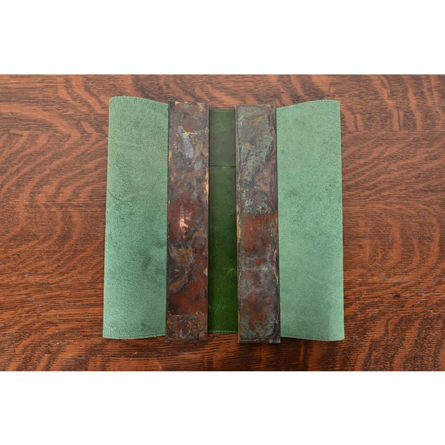 Bronze Tiffany Studios New York Grapevine Pattern Bronze Blotter Ends With Leather Desk Blotter For Sale - Image 8 of 11